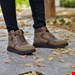 نیم بوت پسرانه و مردانه رنگ زیتونی 