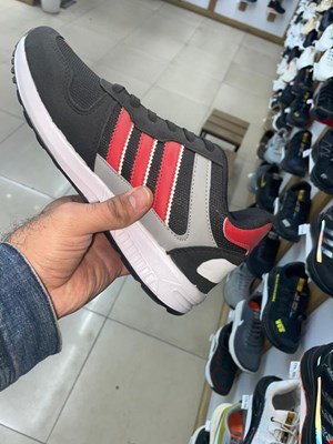کفش اسپرت مردانه طرح zx رنگ مشکی قرمز مناسب هدیه ولنتاین