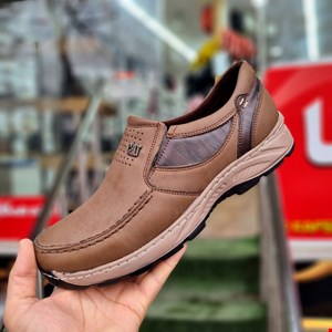 فروش ویژه روز مرد کفش طبی مجلسی اسپورت اداری مردانه رنگ قهوه ای بسیار راحت  کد 2144
